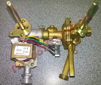 Ang gas-water block ng haligi ng Tsino Ang gas-water block ng haligi ng Tsino