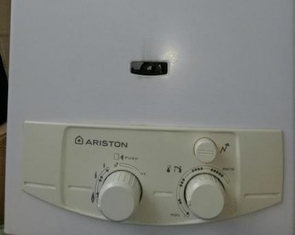 Auto speaker-on speaker Auto speaker-on speaker