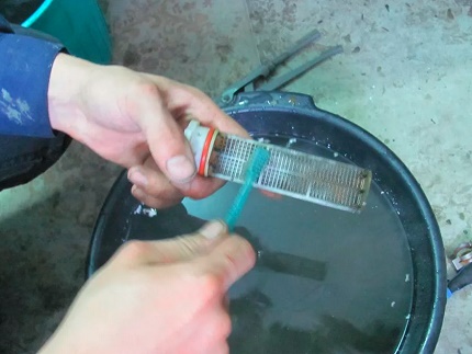 Nettoyage du filtre chauffant Nettoyage du filtre chauffant