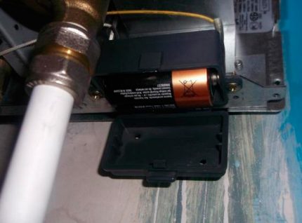 Batteries in the electric ignition system Batteries in the electric ignition system