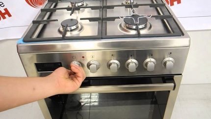 Four-burner gas stove Four-burner gas stove