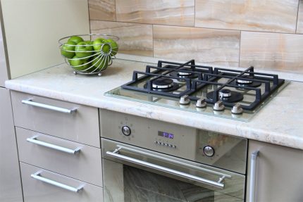 Gas burner Gas burner