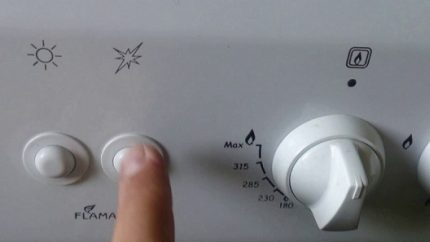 Nút đánh lửa tự động