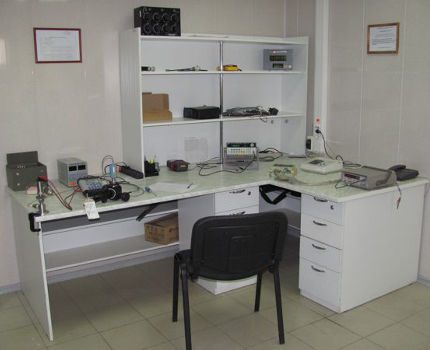 Set of gas flow control devices Verification of the gas complex