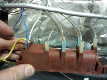 Unit pencucuhan automatik Unit pencucuhan automatik