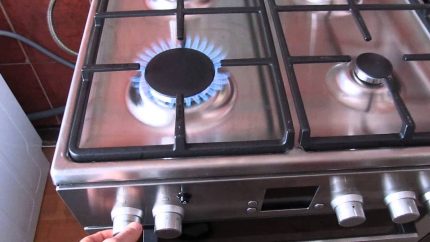 Работеща газова печка Счупване на газова печка