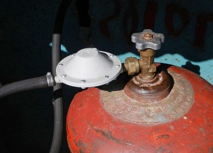 Pengurang untuk botol gas Pengurang untuk botol gas