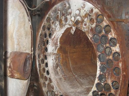 Mineral sediment on pipes Scum on pipes