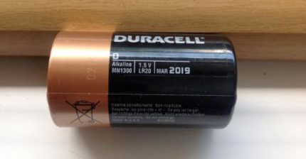 Battery for installation in a gas boiler Neva Battery