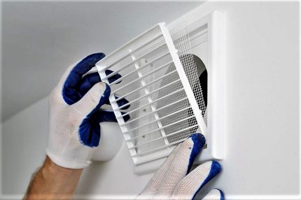 Lắp đặt vỉ nướng thông gió Lắp đặt vỉ nướng thông gió