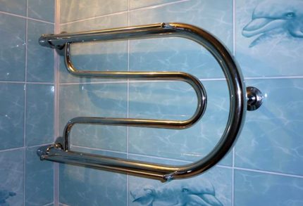 Heated towel rail