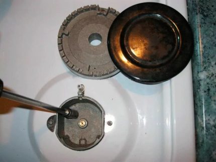 Gas burner jet Burner jet