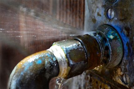 Leak - the cause of the pressure drop in the heating circuit Leak - the cause of the pressure drop in the heating circuit