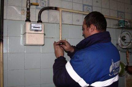 Gas meter installation Gas meter installation