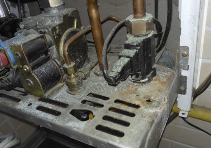 Damage inside the boiler Damage inside the boiler