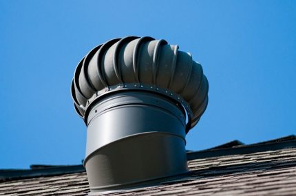 Installing a turbine vent on a chimney Installing a turbine vent on a chimney