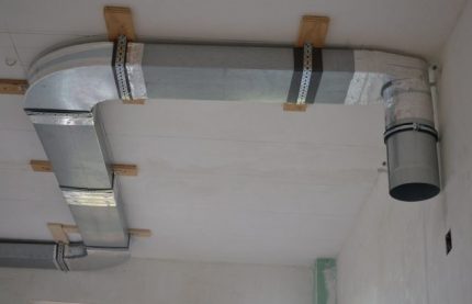 Trần ống Cách gắn ống dẫn