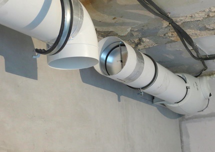 Ventilação em plástico