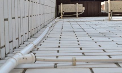 Air conditioning drainage to the sewer Air conditioning drainage to the sewer