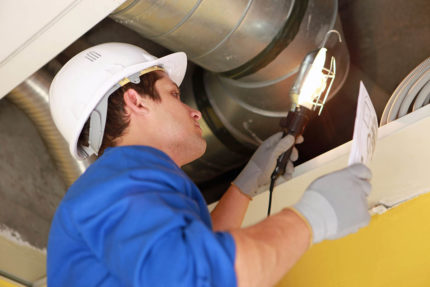 Checking the ventilation system Checking the ventilation system