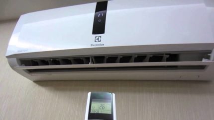 Itsediagnoosijärjestelmä ilmastointilaitteille Electrolux Itsediagnoosijärjestelmä ilmastointilaitteille Electrolux