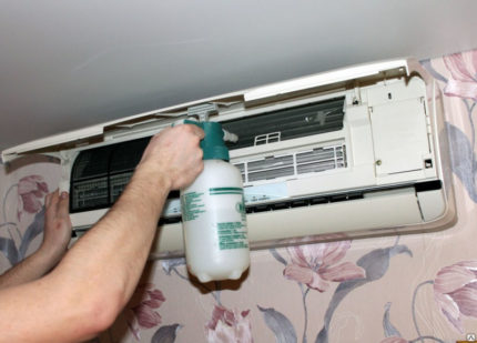 Washing the air conditioner