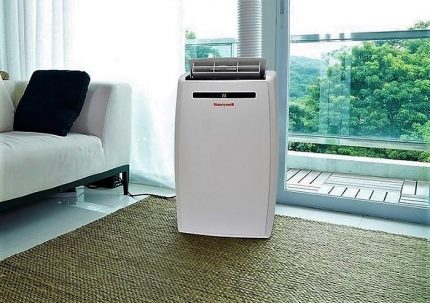 Monobloc sur un pied d'égalité Monobloc sur un pied d'égalité