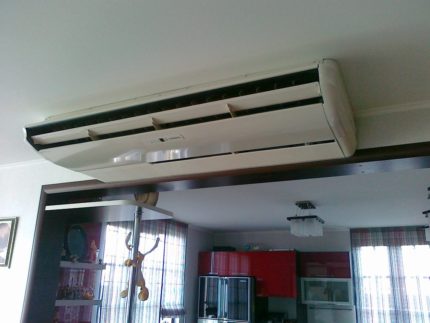 Ceiling air air conditioner Ceiling air air conditioner