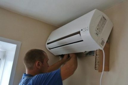 Indoor unit connection Indoor unit connection