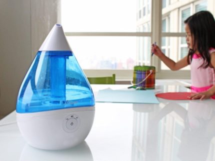 Air ionization in an apartment Air ionization in an apartment