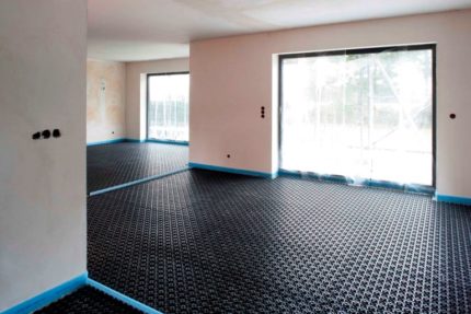 Isolation de profil pour plancher d'eau Isolation de profil pour plancher d'eau